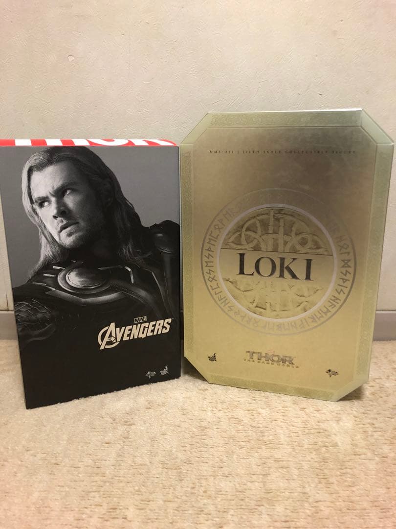 ホットトイズ　2体セット　アベンジャーズ　ロキ　ソー　ディズニー　エンドゲーム