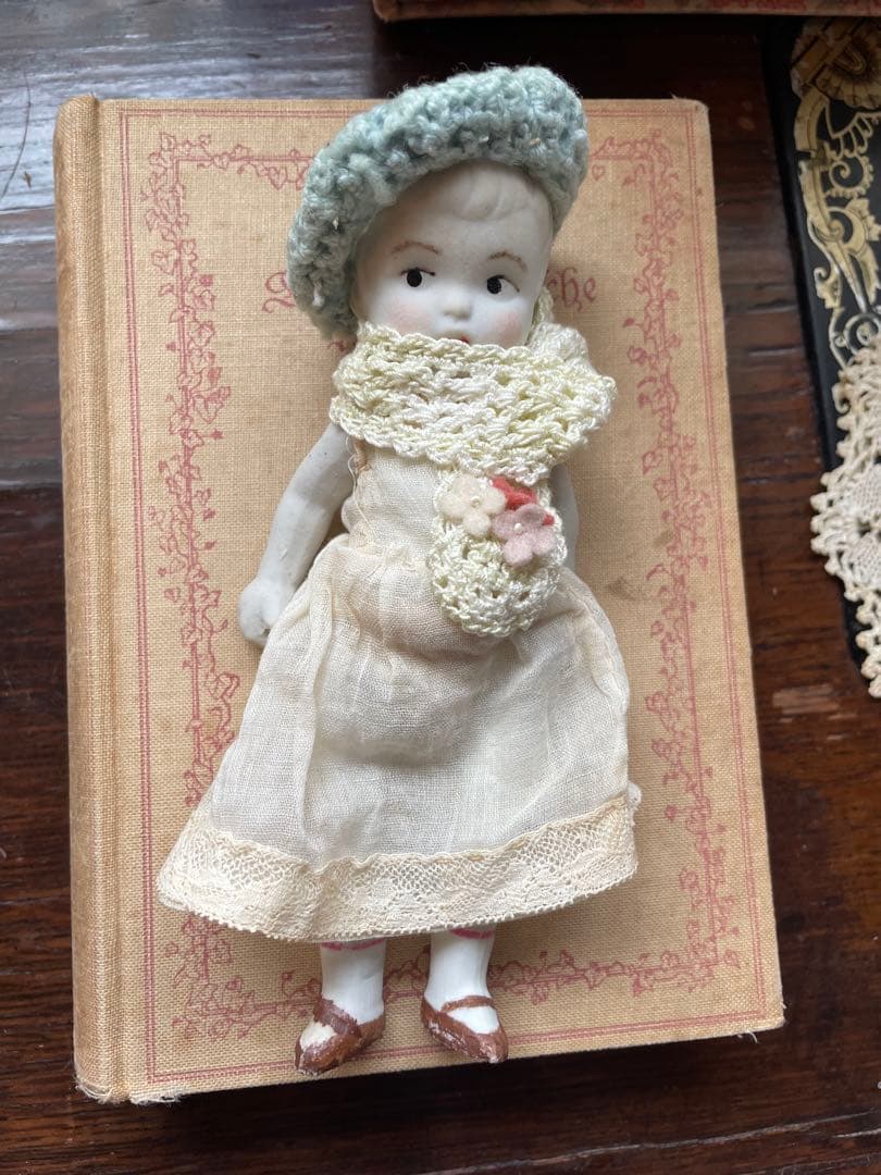 SALE‼️アンティークビスクドール　ドレスセット付き