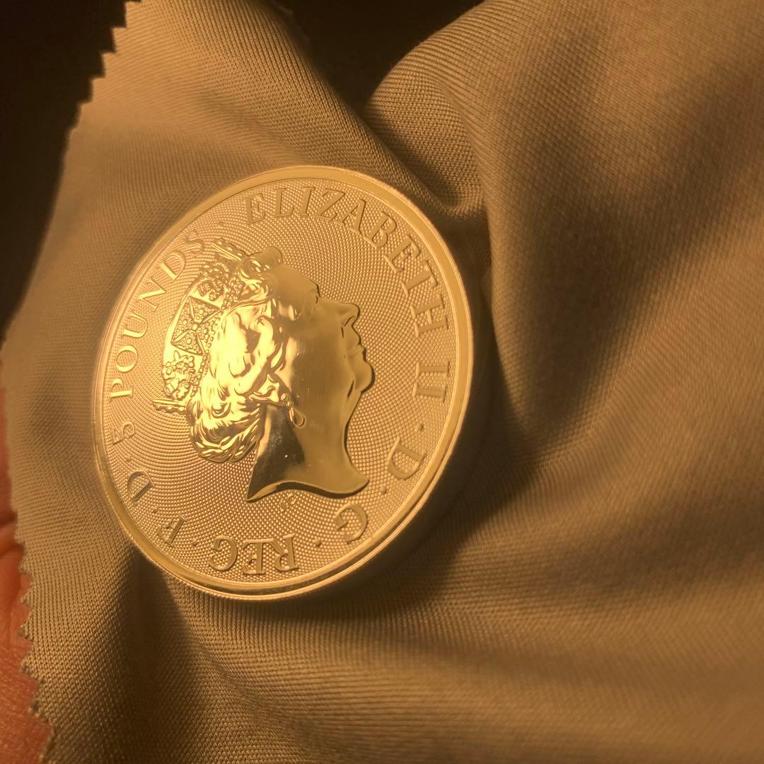 D1 純銀貨 2オンス クイーンズビースト 2020 ホワイトライオン