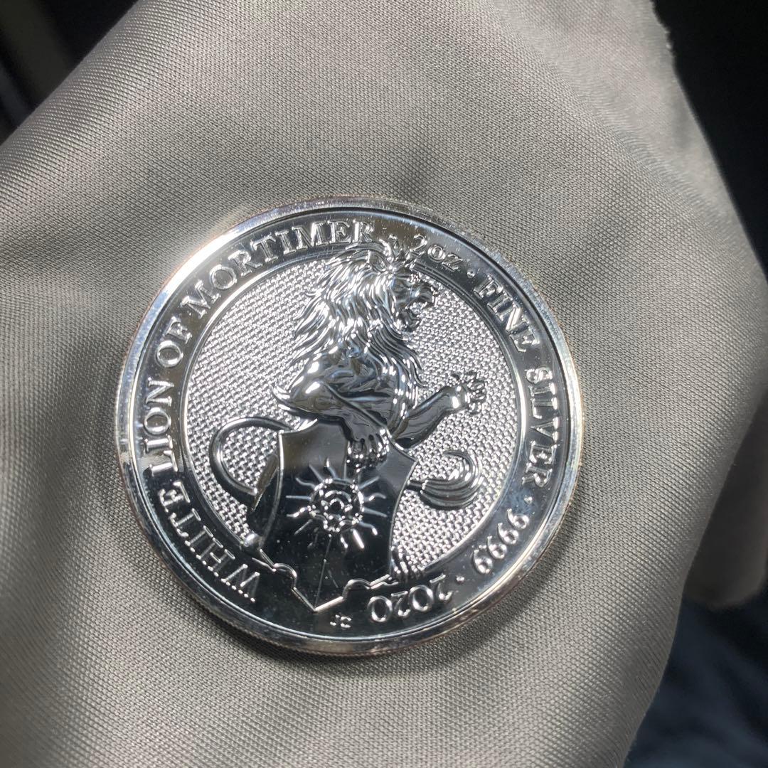 D1 純銀貨 2オンス クイーンズビースト 2020 ホワイトライオン