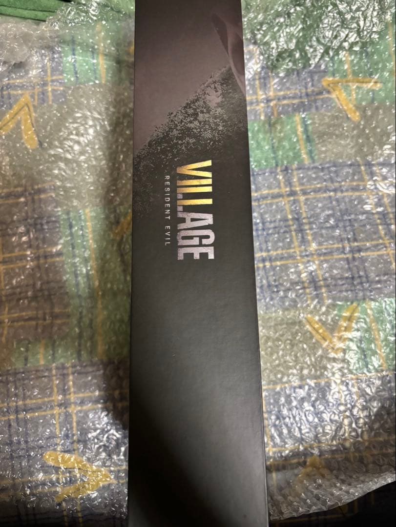 激レア品　バイオハザード8 クリス・レッドフィールド　　1/6フィギュア