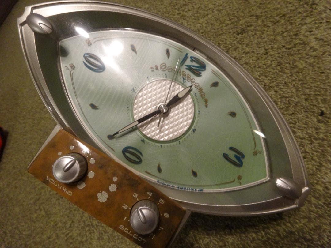 セイコー　カリビアーナ　目覚まし時計　QM731B　廃盤