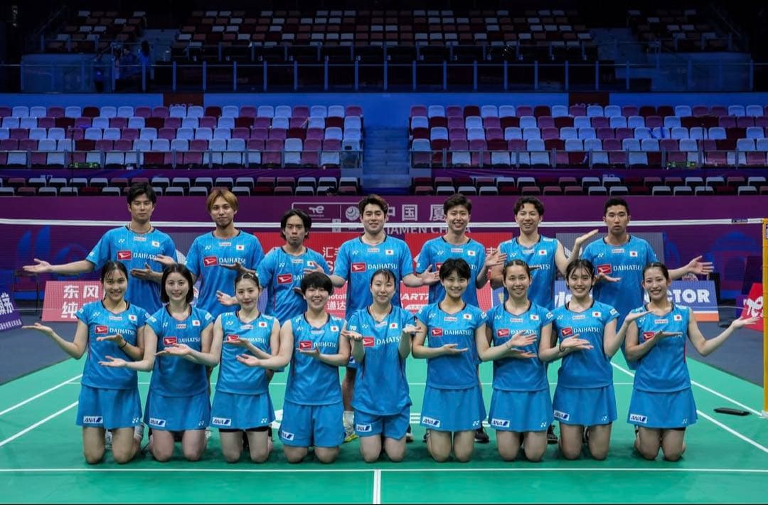 【新品タグ付／即日発送】 ヨネックス　日本代表ユニフォーム　Lサイズ　10698