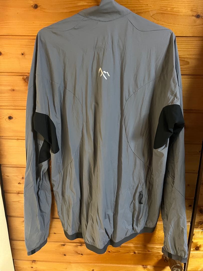 7mesh セブンメッシュ　ウィンドブレーカー　グレー　L 美品
