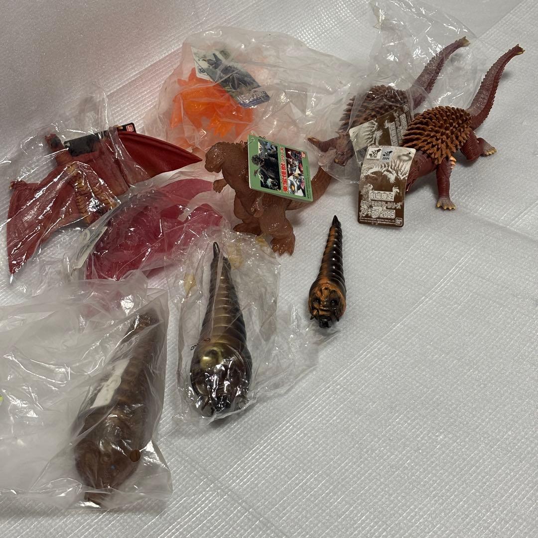 タグ付き未使用 ソフビまとめ売り ゴジラ ムービーモンスター 東宝怪獣 モスラ