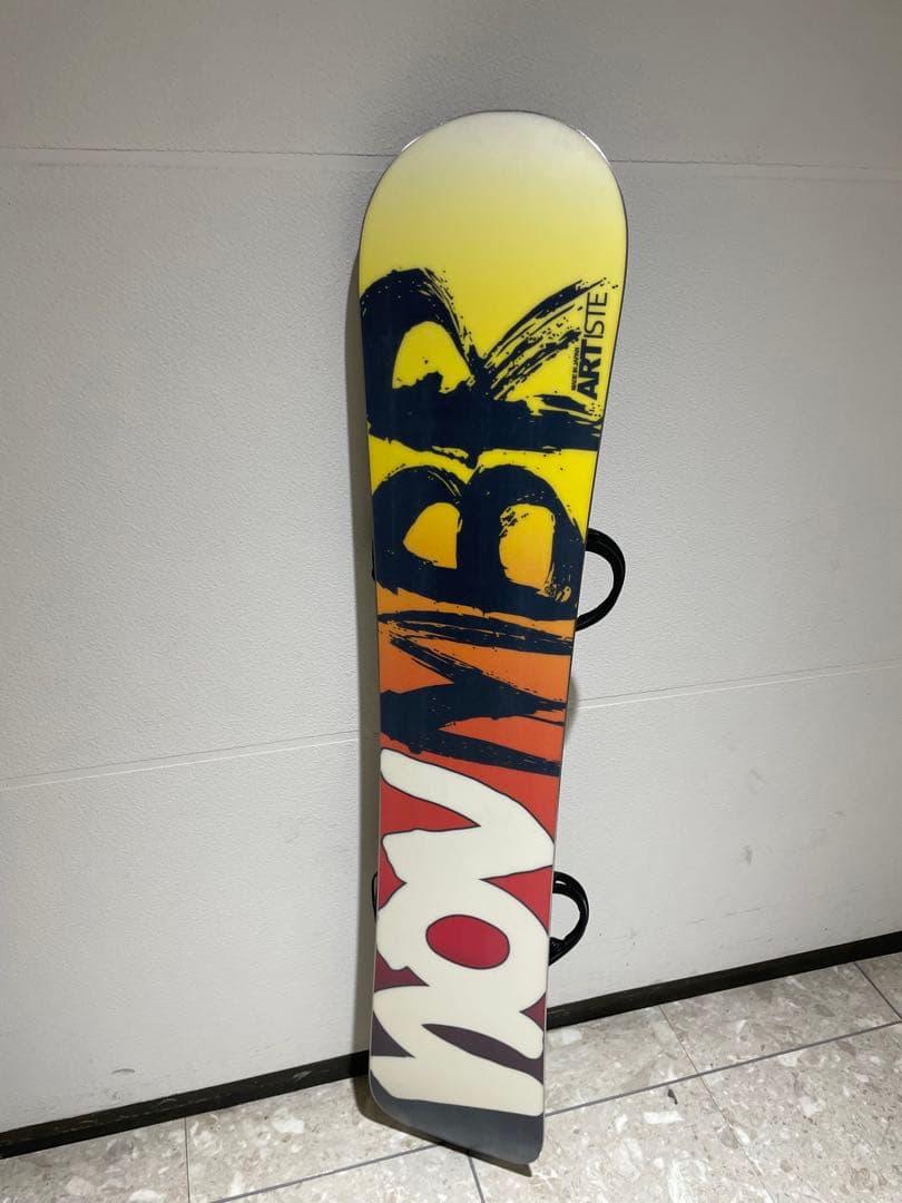 November ARTIST アーティスト　157