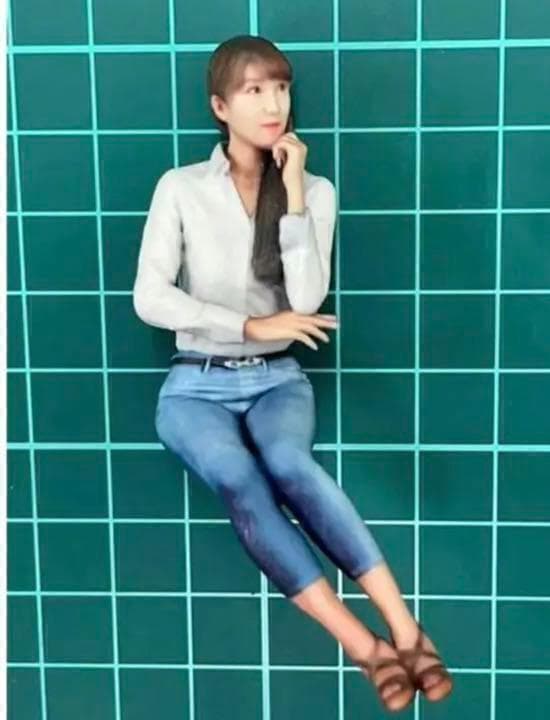 完成品★1/18★フィギュア★デニム美人★1/64より大★