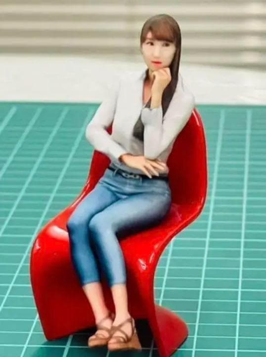 完成品★1/18★フィギュア★デニム美人★1/64より大★