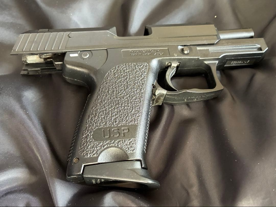 東京マルイ　USPコンパクト