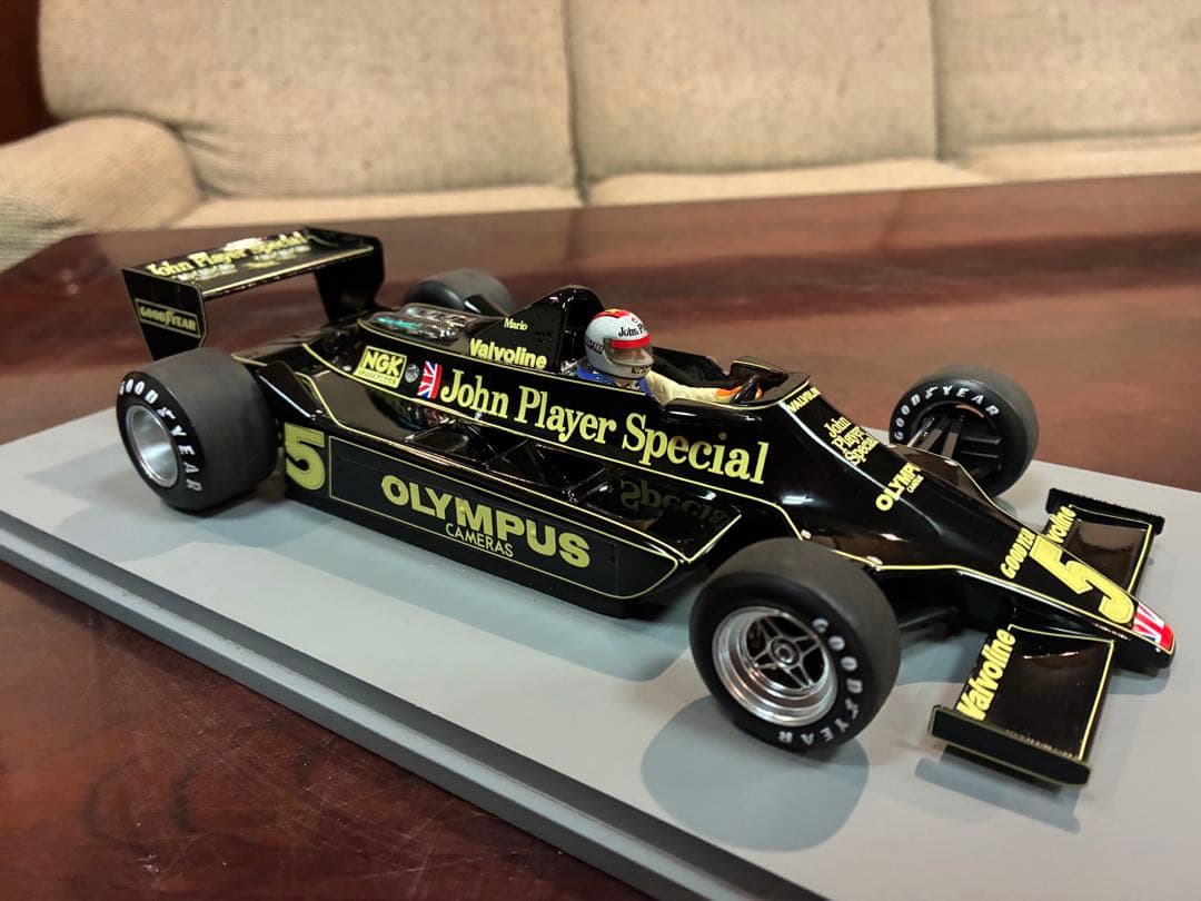 スパーク　1/18 ロータス79 1978 オランダGPウィナー