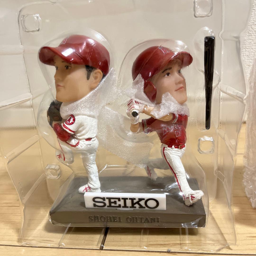 大谷翔平フィギュア　デジタル時計セット