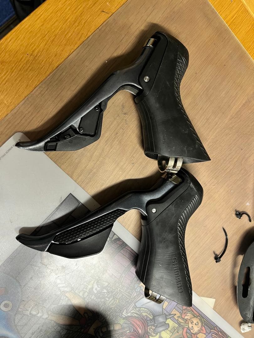 ULTEGRA R8050 Di2 stiレバー