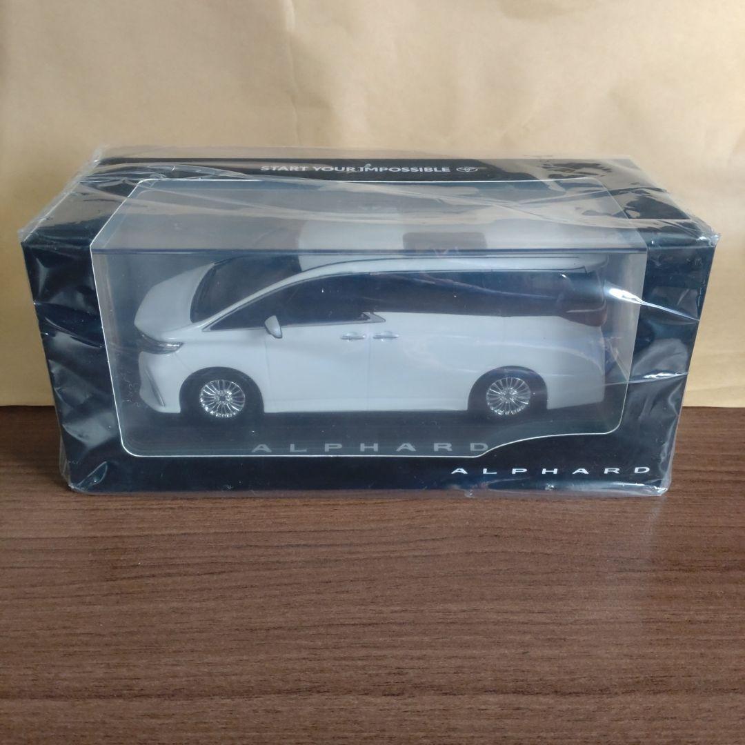 トヨタカラーサンプル 40系 アルファード ホワイトパール