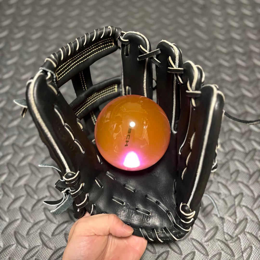 ノ*ブ様 ベルガード　硬式　内野手用　ジュテルレザー