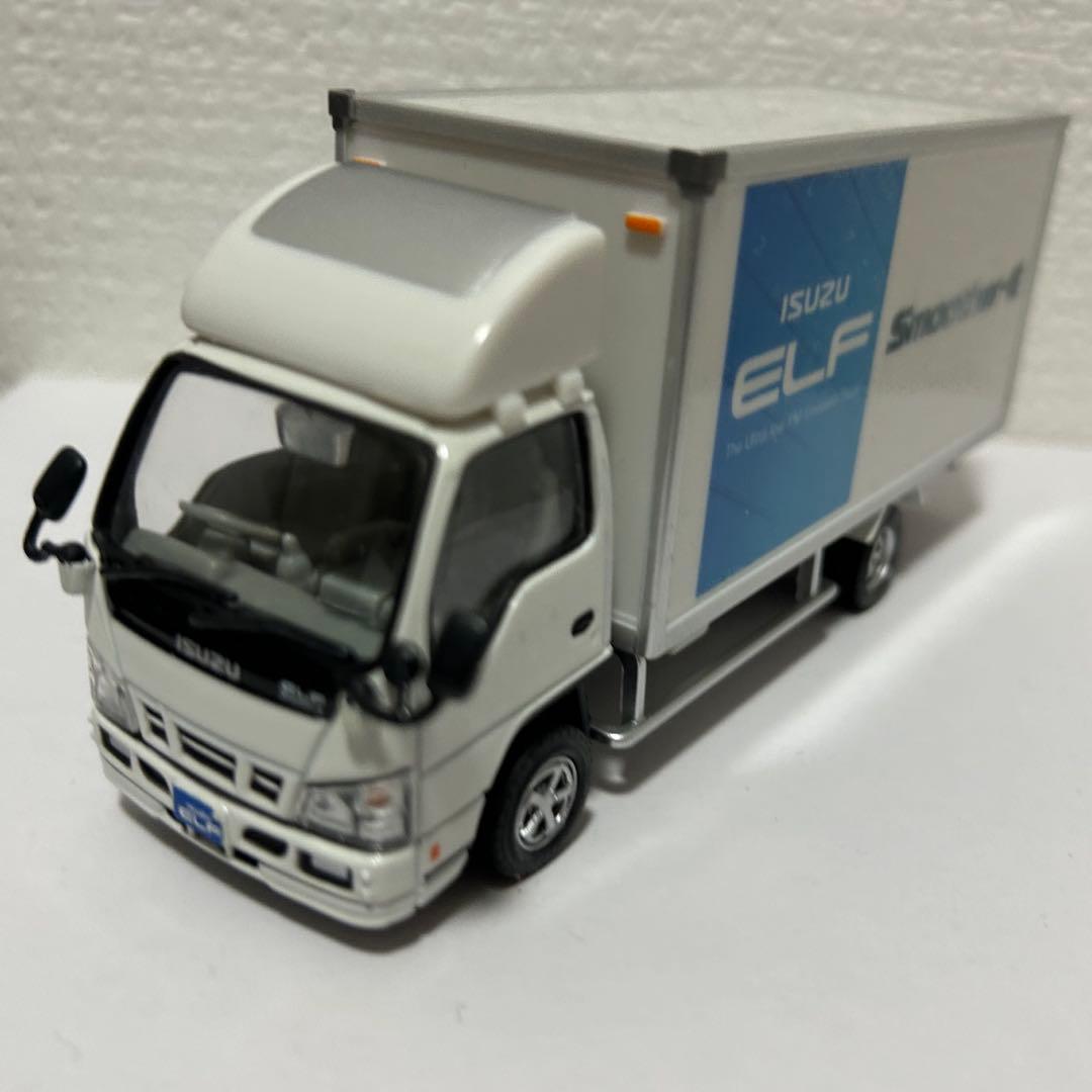 いすゞエルフ1/43スケールモデル2台セット
