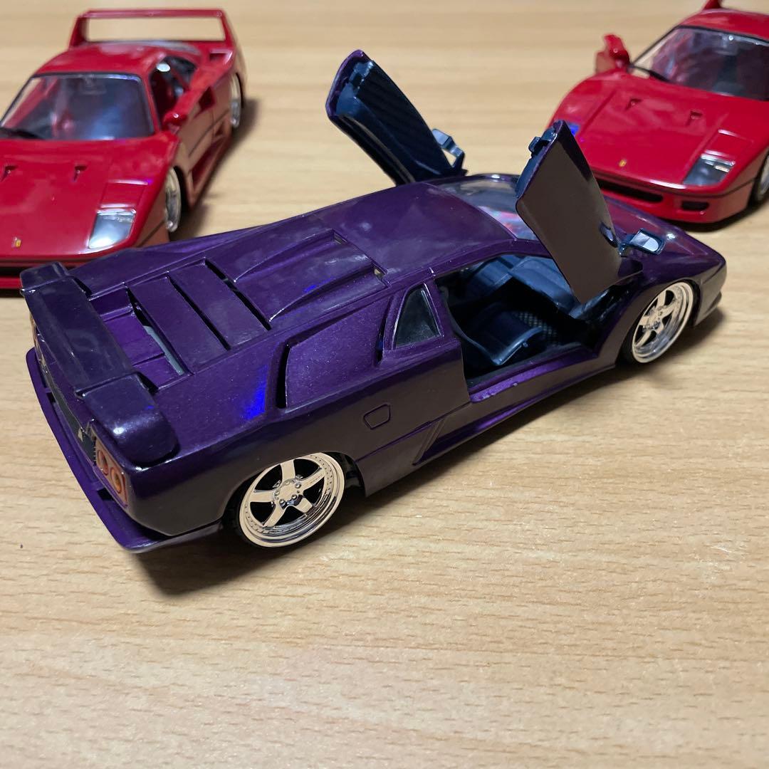 フェラーリ　1/24 ミニカー