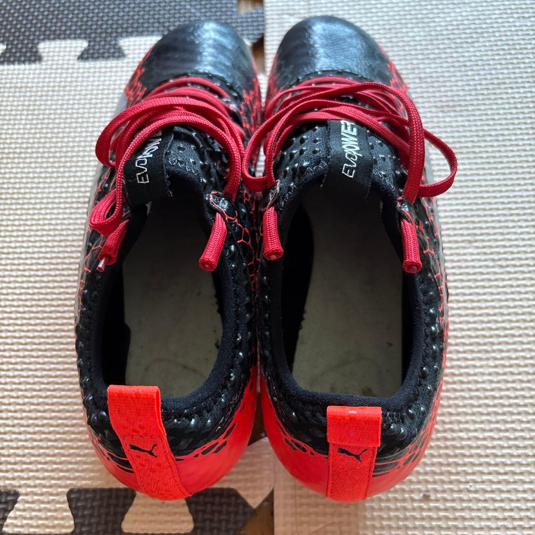 プーマサッカースパイク　エヴォパワーヴィガー2 SG