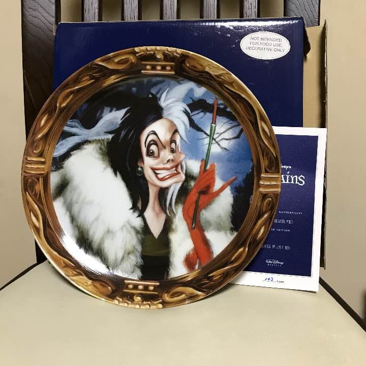 ディズニー ヴィランズ飾り皿 未使用