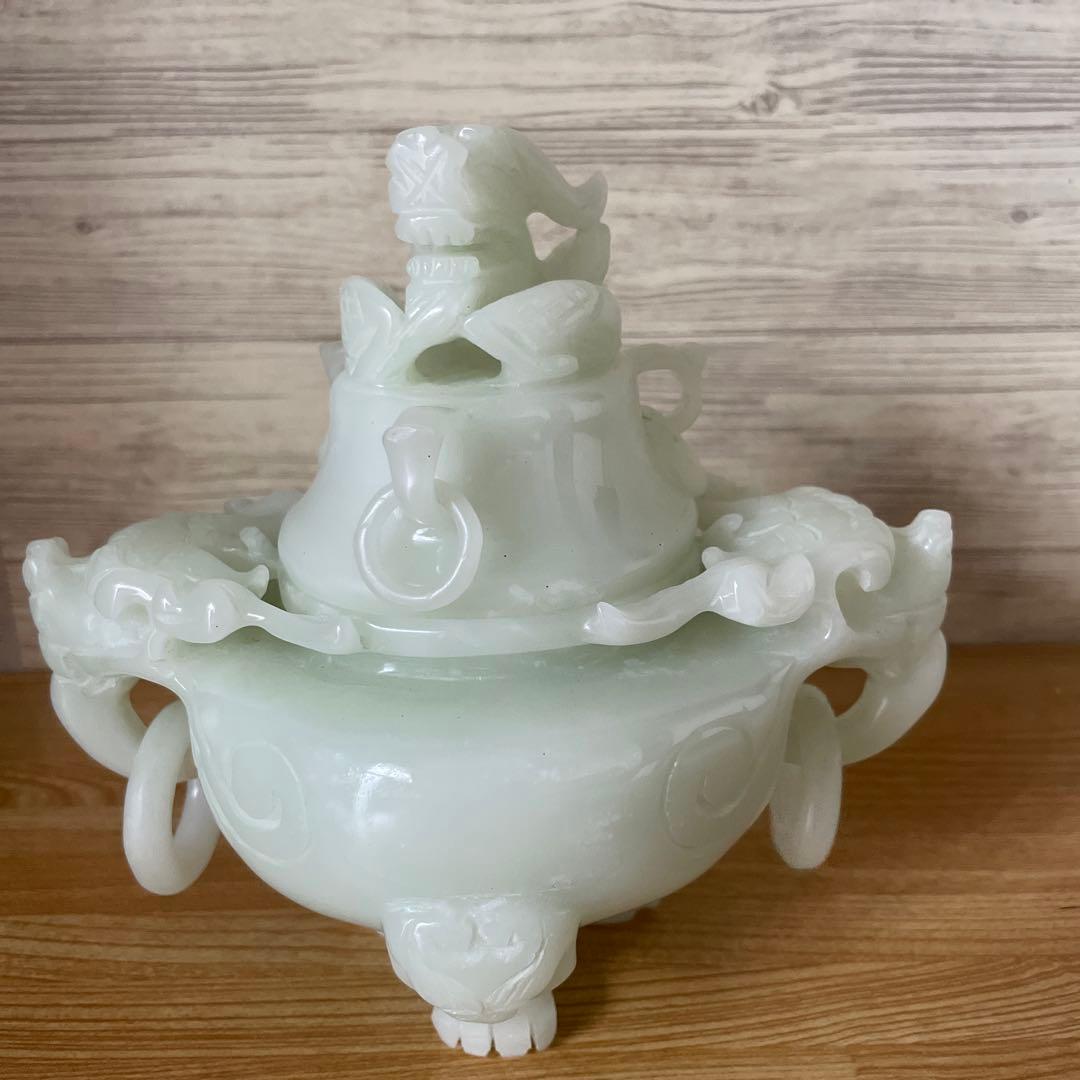 稀少中国特大天然翡翠香炉 和田玉 ？翡翠 ？年代品 重1.2kg美品