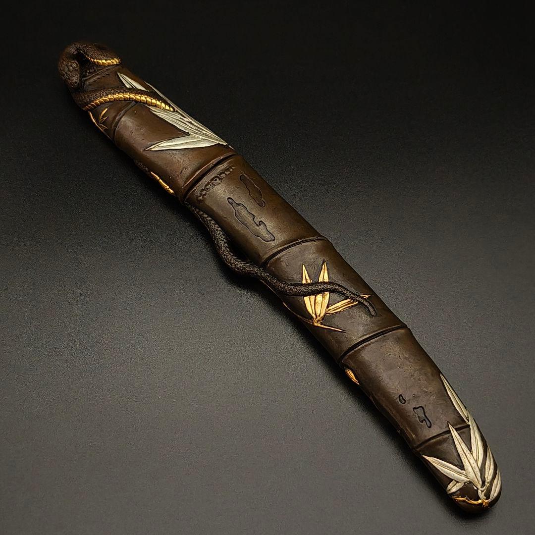 銅製刀装具　短刀拵　柄鞘一式　大蛇の図　絵金銀　金工品　細工　刀装具　刀剣美術
