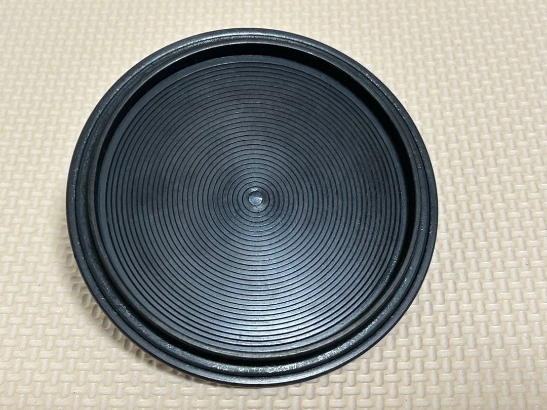 鉄製茶釜　菊池政光　亀甲地紋