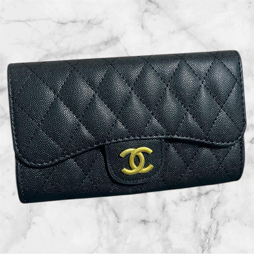 2/5まで限定出品　キルティングバッグ　ショルダー　ブラック　チェーン　ゴールド