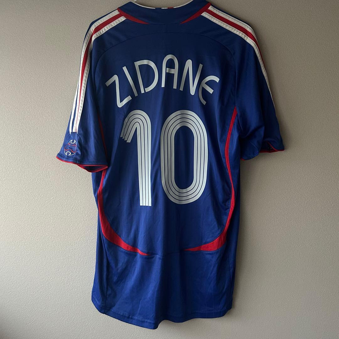 【正規品】　06-08 フランス代表　ジネディーヌ・ジダン　ユニフォーム