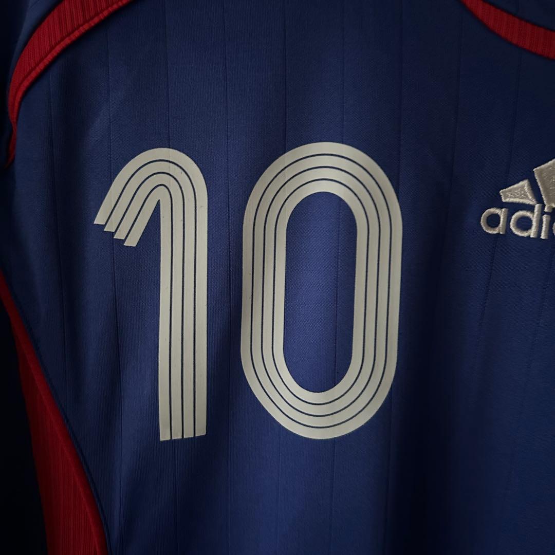 【正規品】　06-08 フランス代表　ジネディーヌ・ジダン　ユニフォーム