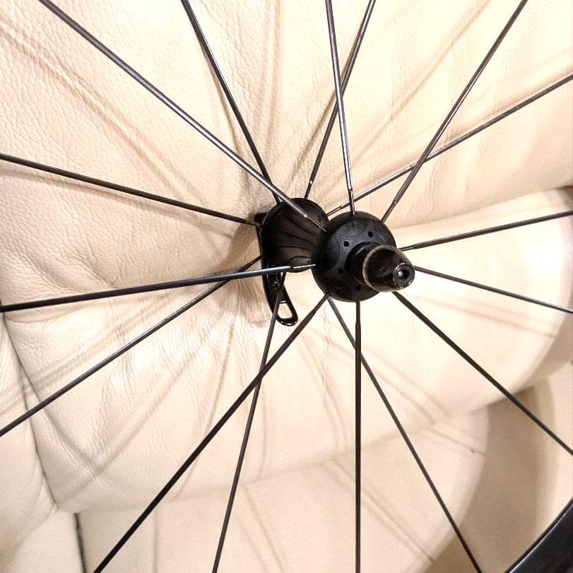 MAVIC マヴィック コスミックカーボン　SSC シマノ11S対応