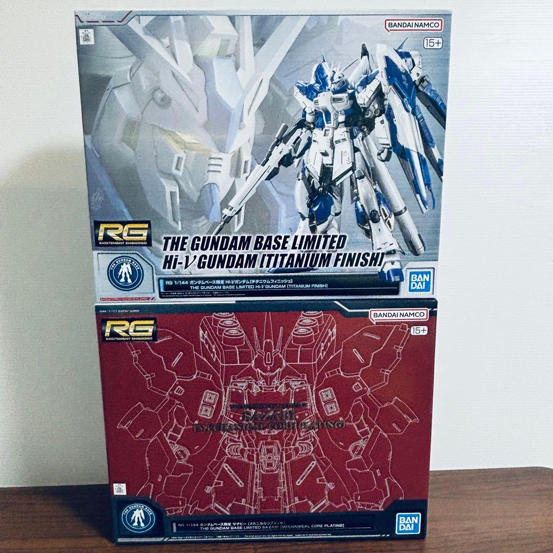 RG Hi-νガンダム チタニウムフィニッシュ サザビー メカニカルコアメッキ