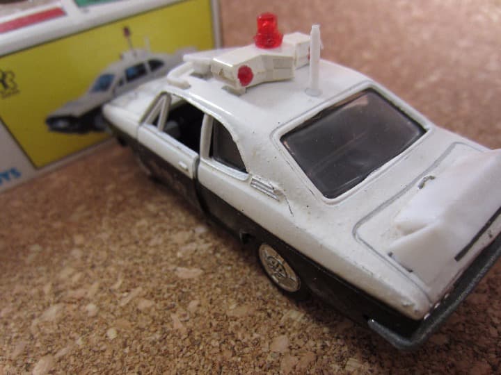 米澤玩具 ダイアペット／HONDA クーペ９／警視庁特殊装備パトカー