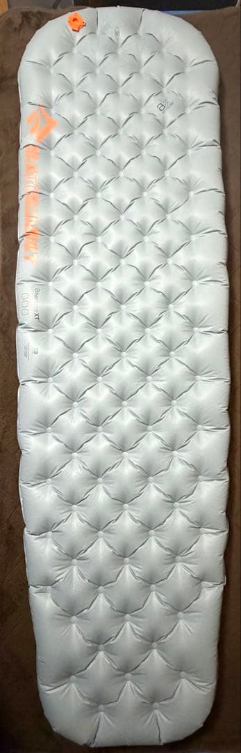 SEA TO SUMMIT イーサライトXT インサレーテッドレギュラーサイズ