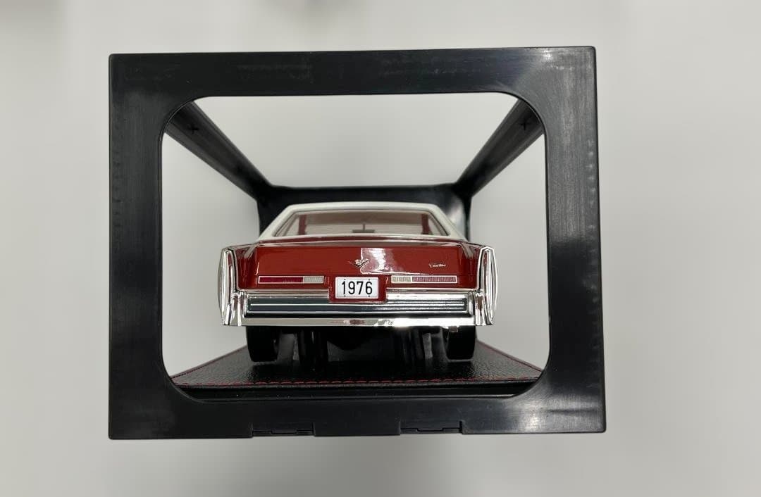 1976 Cadillac Eldorado 1/18スケールモデル