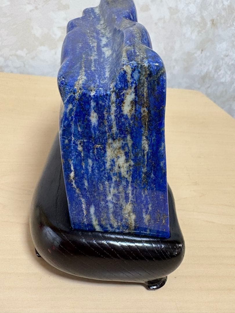 ラピスラズリ丸磨き台座込みで約3.3kg 色鮮やか　欠け割れ無し　高品質