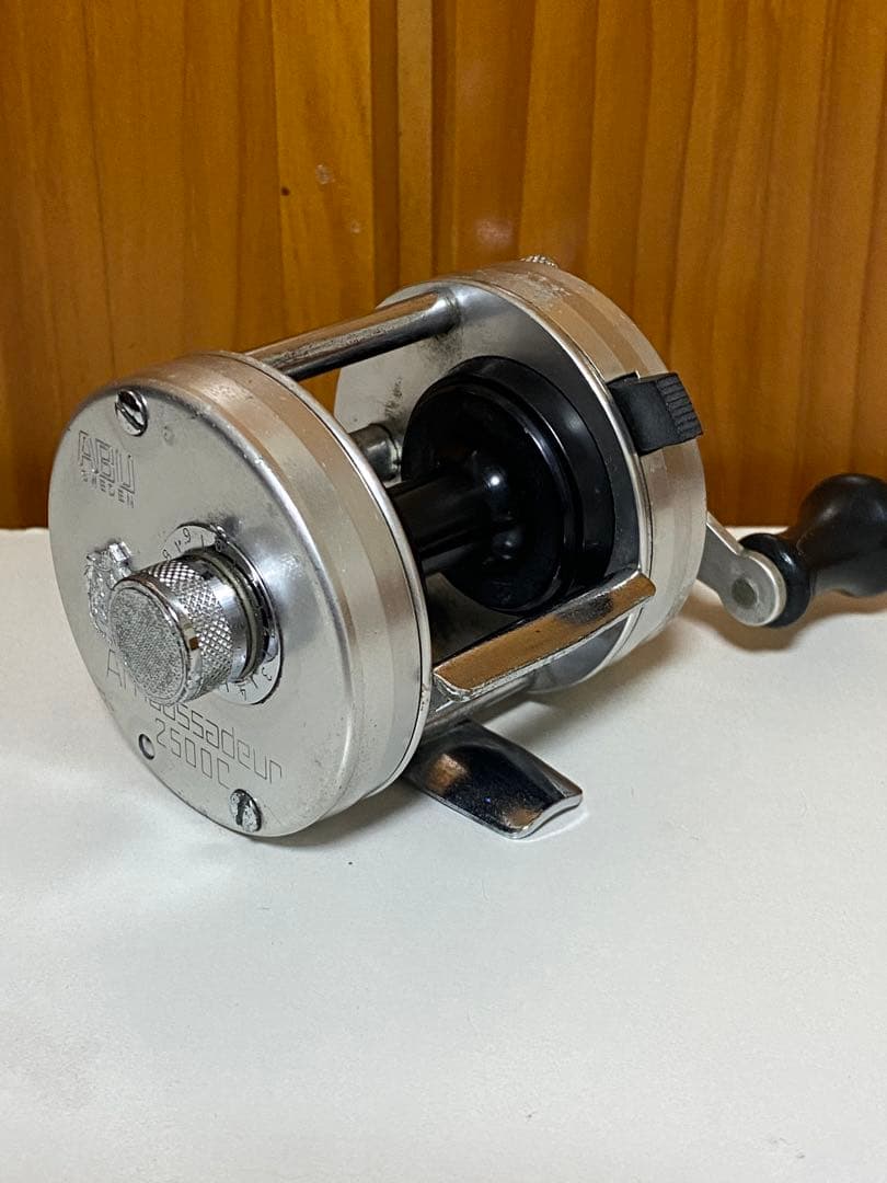 り*う様 ❤️希少❤️ABU Ambassadeur 2500C ベイトリール