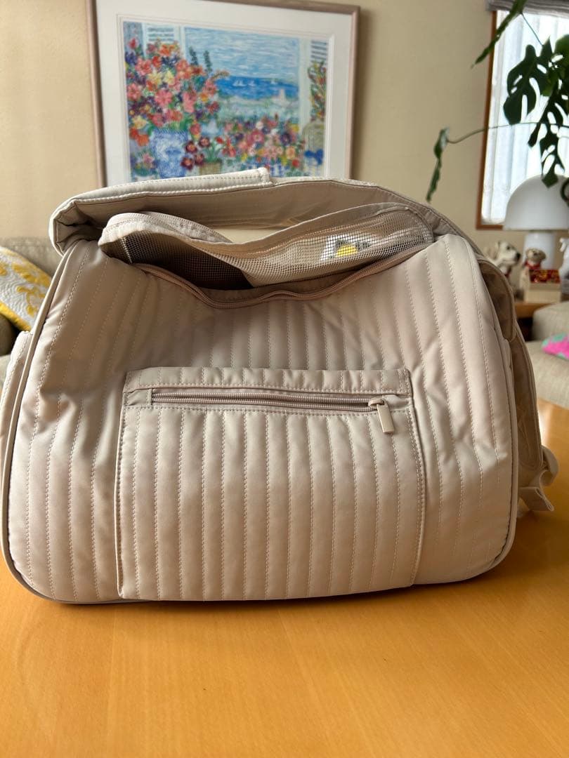 【moncheri 】ベージュ キルティングキャリーバッグ 中型犬