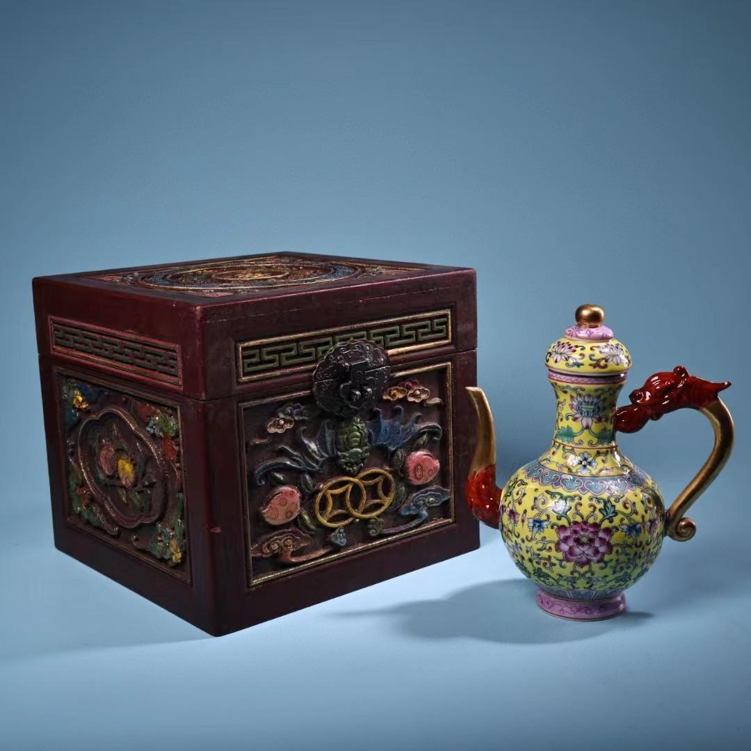 中国古美術・珍蔵珐琅彩と鎏金茶壺・陶磁器・置物・酒道具・純手描き・極細工・箱付