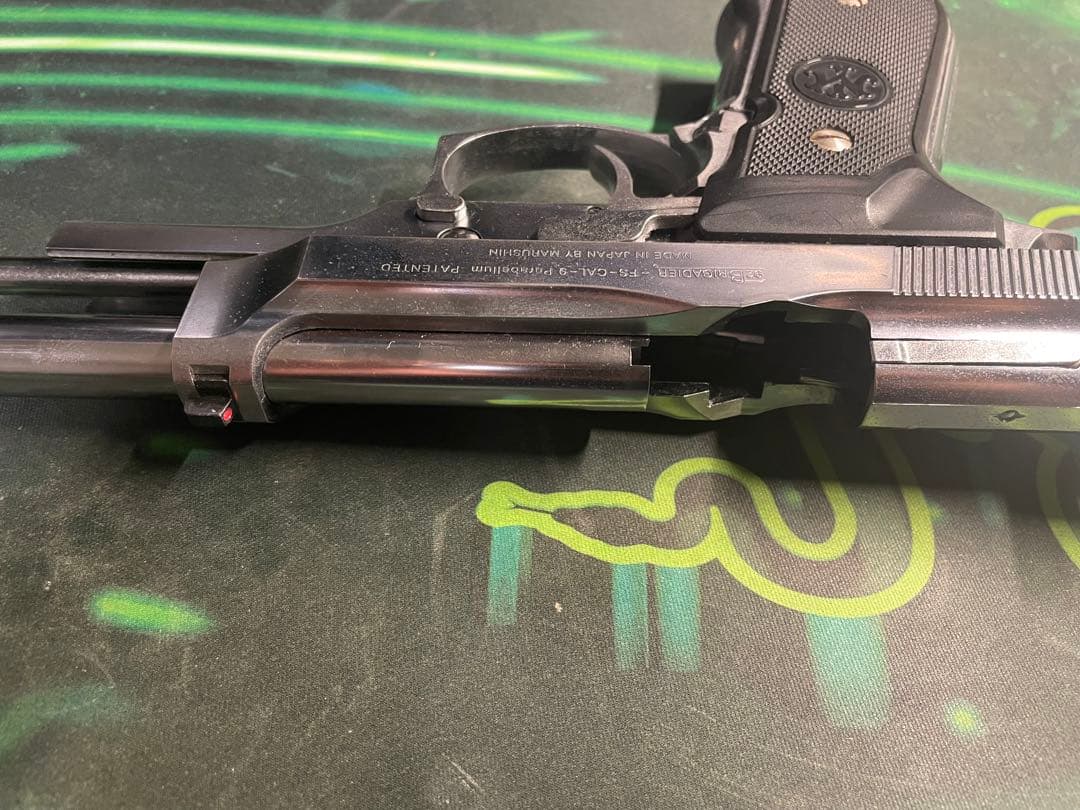 未発火M92F モデルガン ブリガーティアシルバー　マルシン