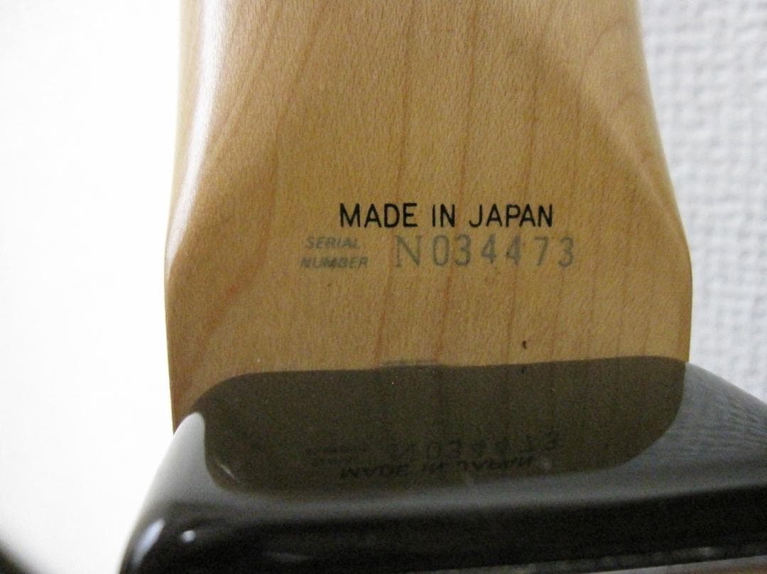 エレキギター　　　　G388