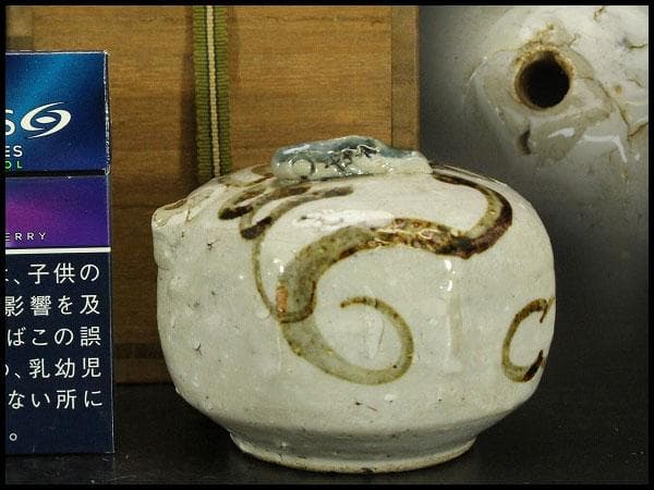 李朝 鉄絵 水滴 文房具(ZE542)