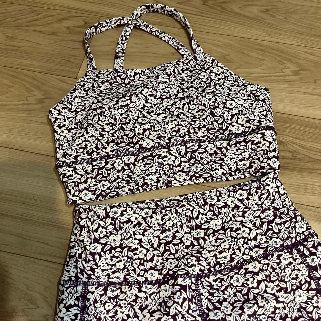 ゆきんこ　エミヨガ emmi 花柄ヨガウェアセット