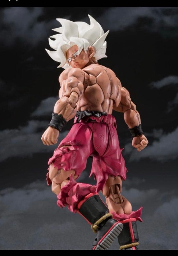 S.H. フィギュアーツ スーパーサイヤ人 原作カラー 孫悟空 ゲンキダマツリb