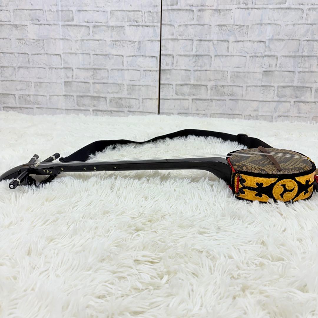 沖縄三線 ベルト付き 人工皮 蛇柄 和楽器 伝統