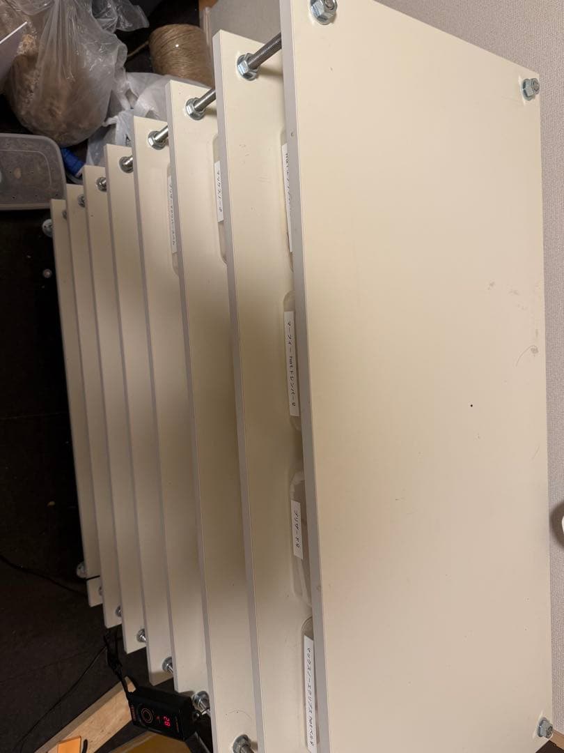 (10月末まで)自作ブリードラック7段サーモ、ヒートケーブルセット