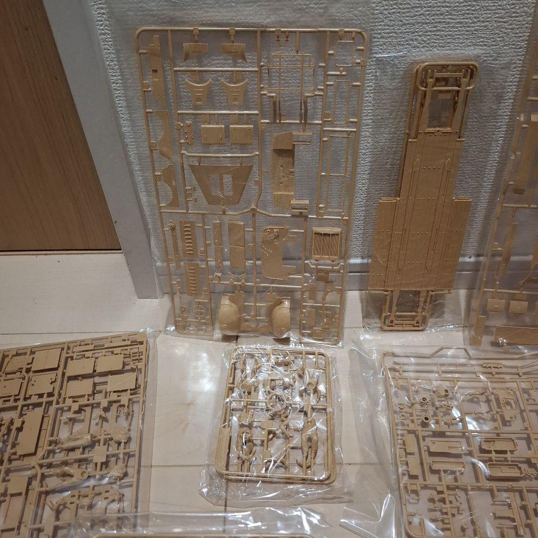 FAMO & Sd. Ah. 116 ドイツ18トン重ハーフトラック戦車運搬車