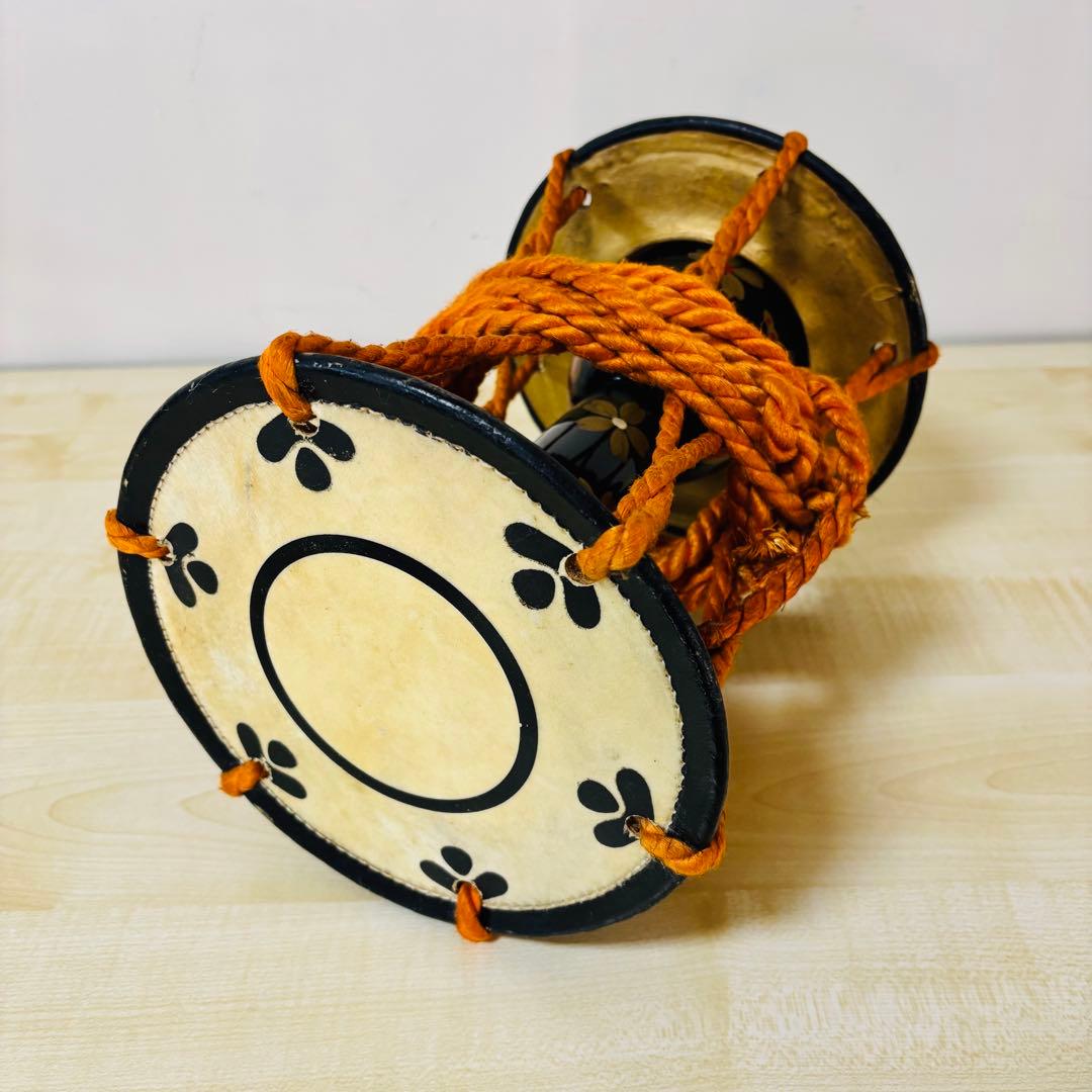 つづみ　鼓　堤太鼓　小鼓　和楽器　雅楽　能楽　古品 送料込み
