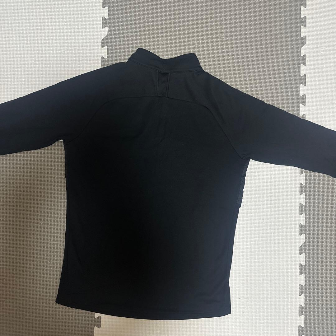 Nike ハーフネック長袖ウェア ブラック
