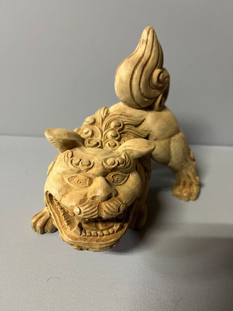 木彫り　獅子像　１対　35