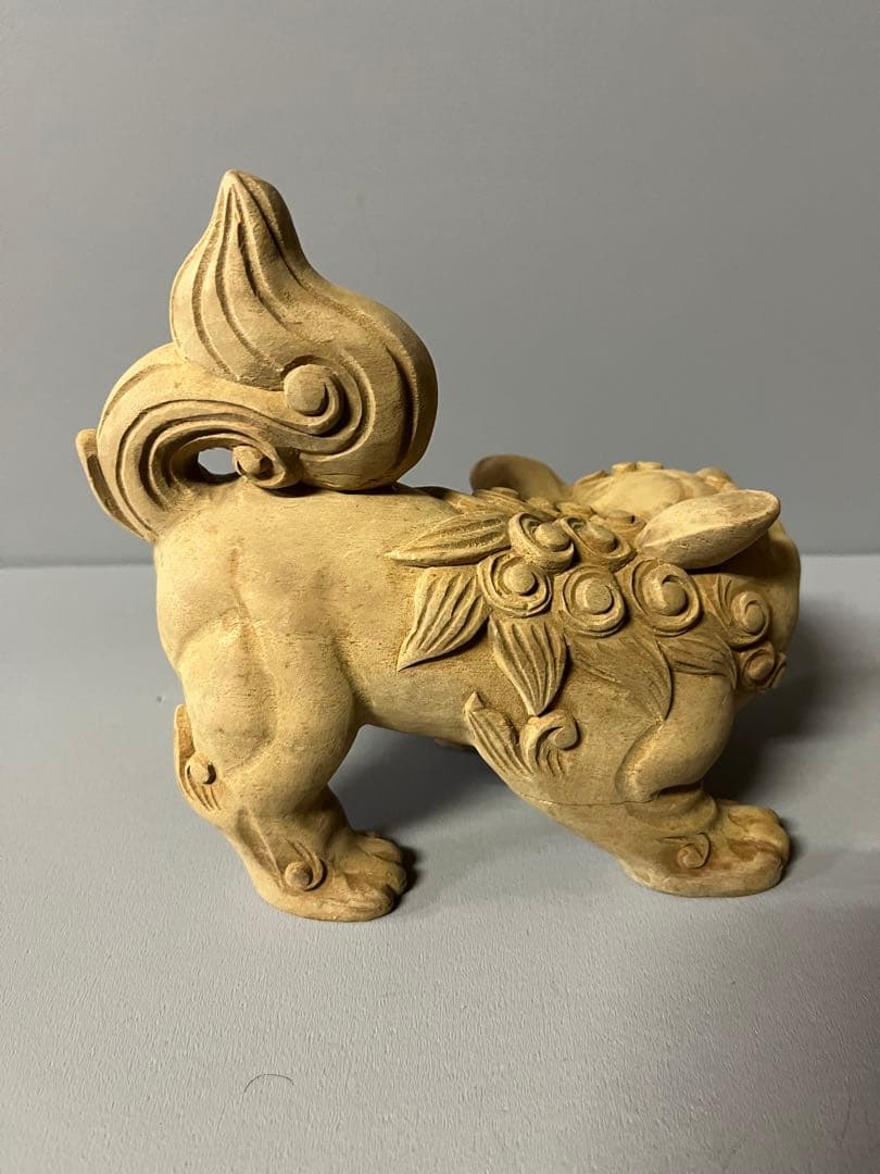 木彫り　獅子像　１対　35