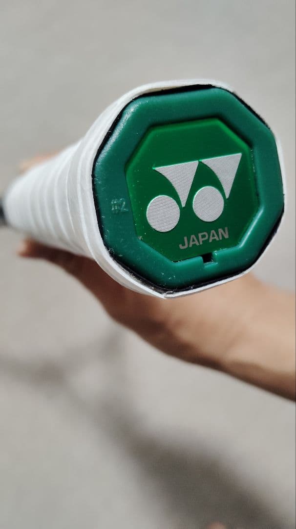 【値下げ】YONEX EZONE100 イーゾーン100 G2 2022